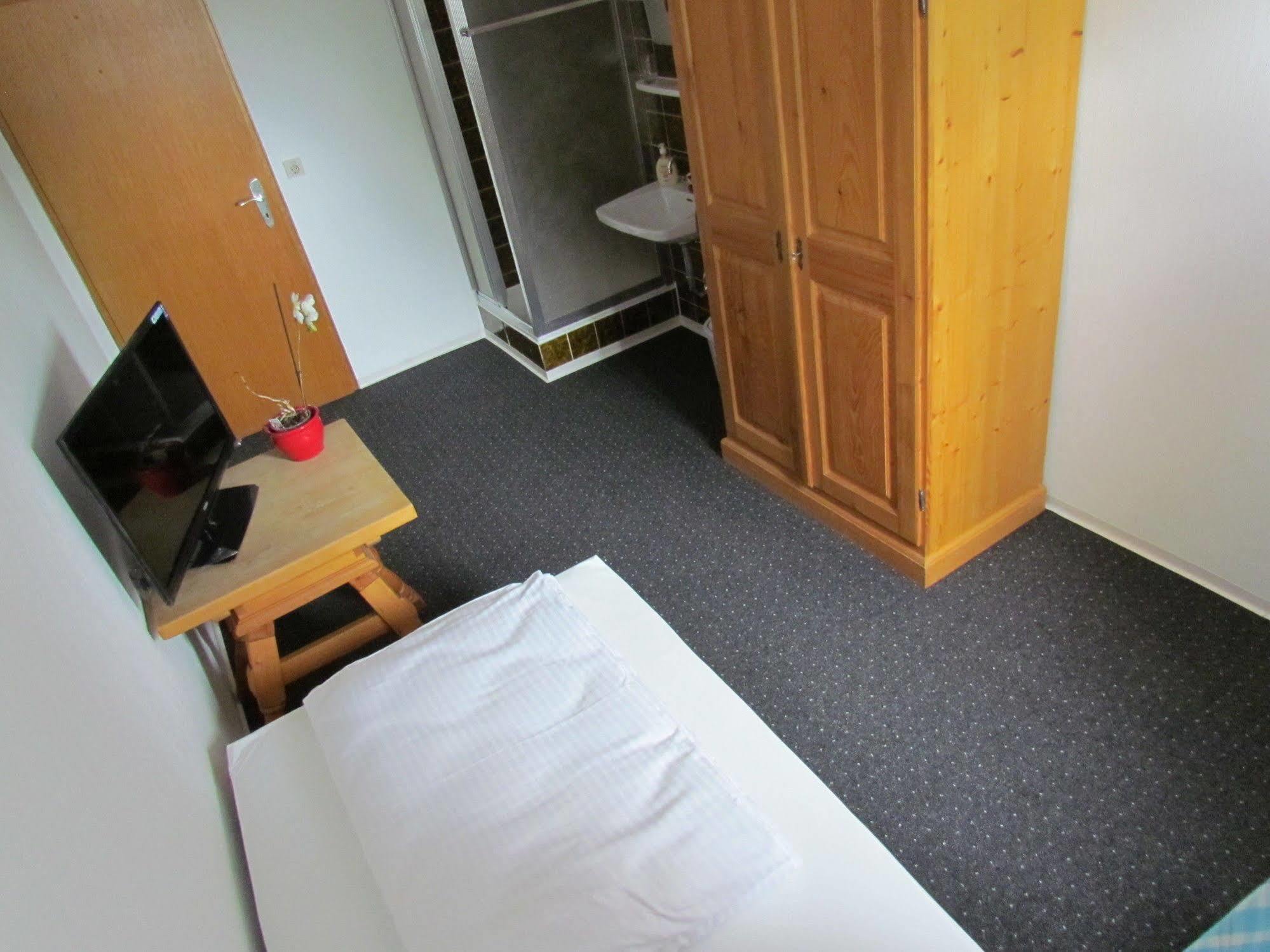 Hotel Stadt Mainz Schwabenheim an der Selz 외부 사진